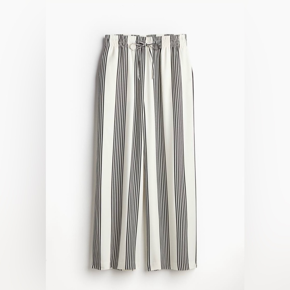H&M Wide Cut Pull on Pants - White/Black Strips - M